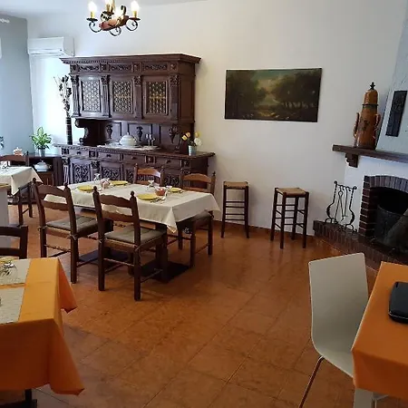 Mimosa Bed & Breakfast 3*