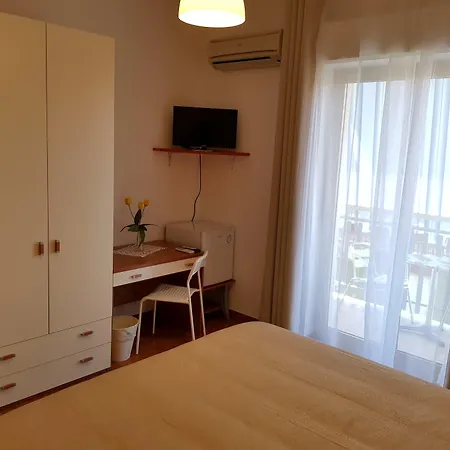 Oda ve Kahvaltı Mimosa