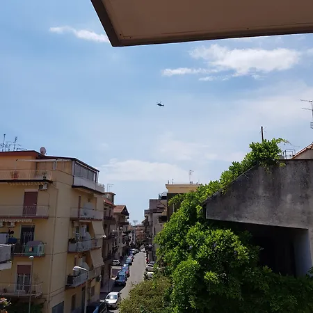 Mimosa Oda ve Kahvaltı Giardini Naxos