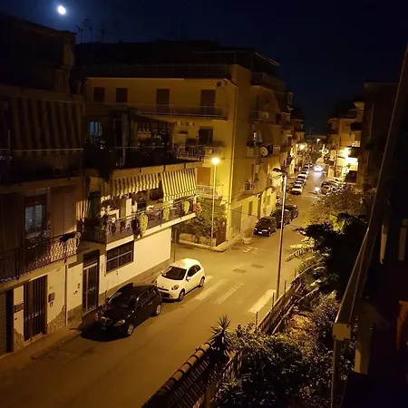 Mimosa Готель типу 
