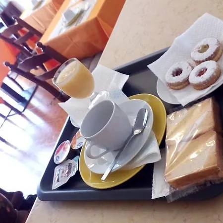 Couette-café Mimosa
