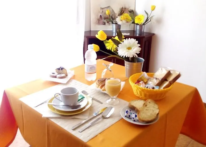 Mimosa Giardini Naxos