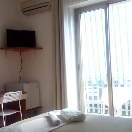 Mimosa Nocleg ze śniadaniem
