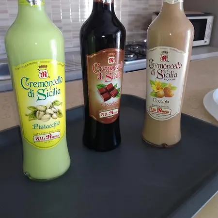 ベッド・アンド・ブレックファスト Mimosa ジャルディーニ・ナクソス